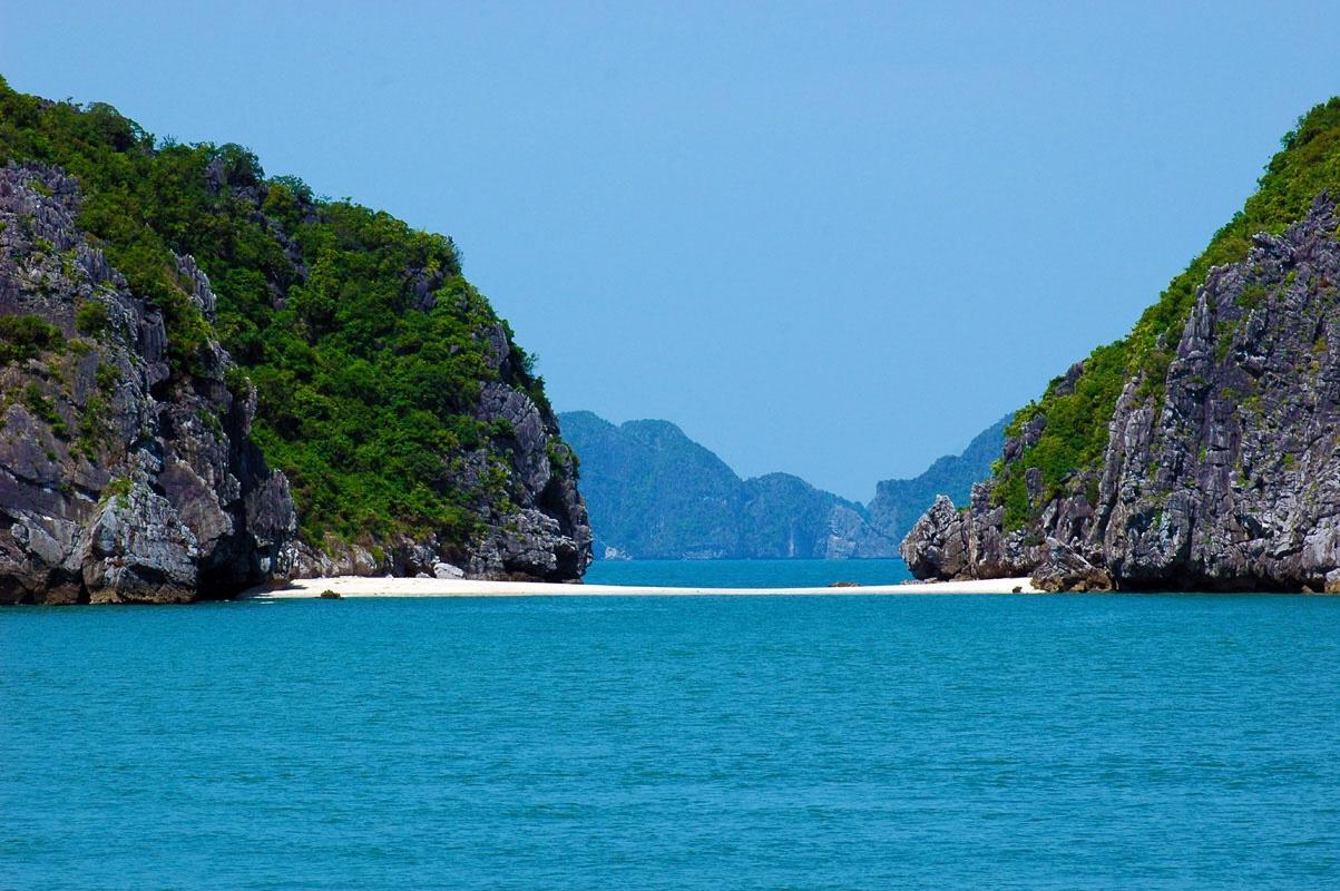 Hoang Gia Minh Hotel Cat Ba Island Bagian luar foto
